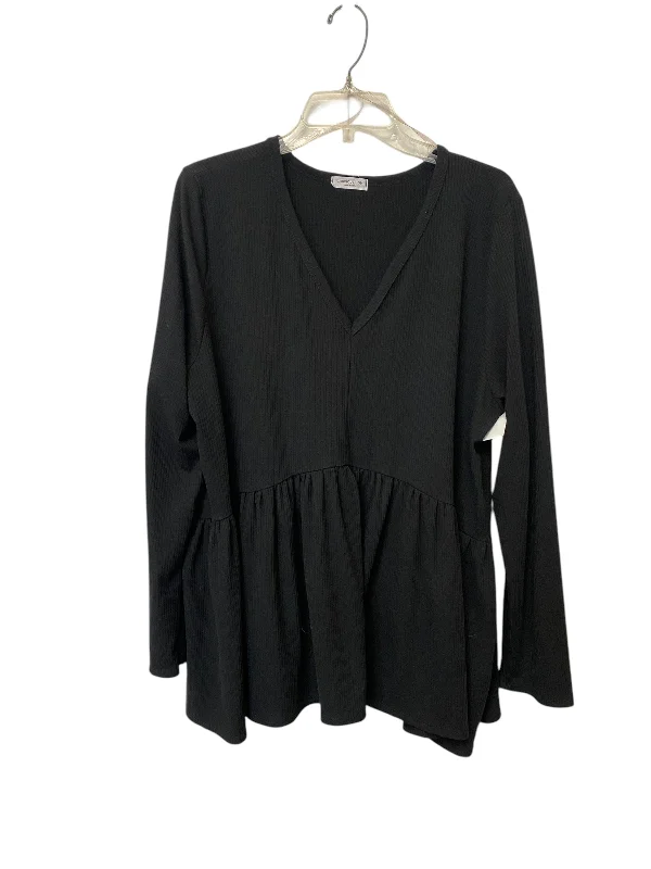 women's tops for those who love to shop for unique findsTop Long Sleeve By Chicsoul In Black, Size: 3x