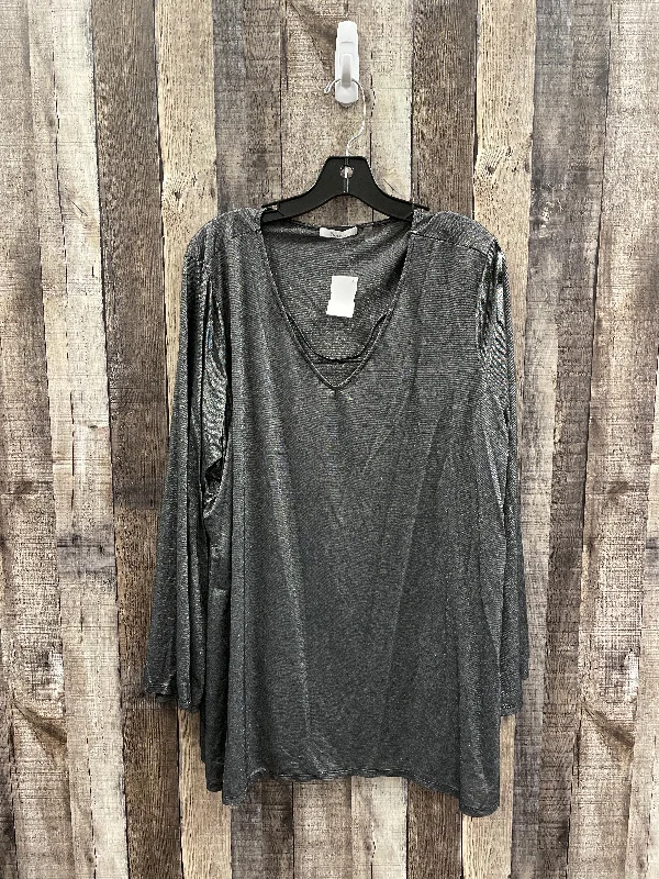 women's tops for those who want to stay cool and chic during warmer weatherTop Long Sleeve By 89th And Madison In Grey, Size: 3x