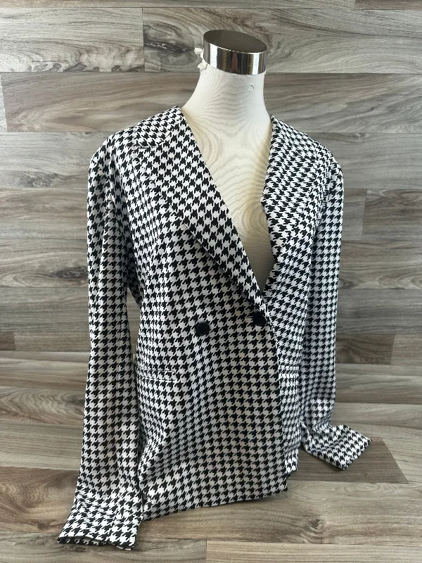 women's coats for minimalist aestheticsBlack & White Blazer Marled, Size M