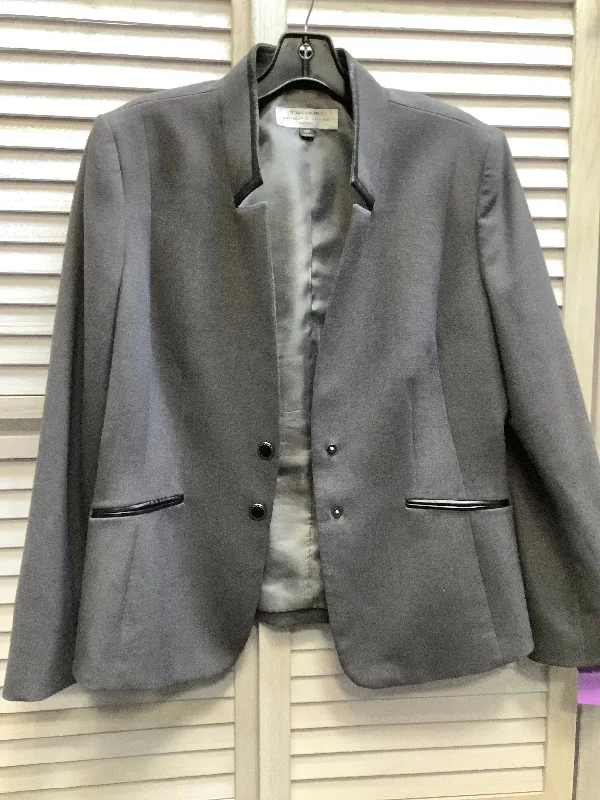 women's coats for fall and winter transitionsGrey Blazer Tahari By Arthur Levine, Size 12petite