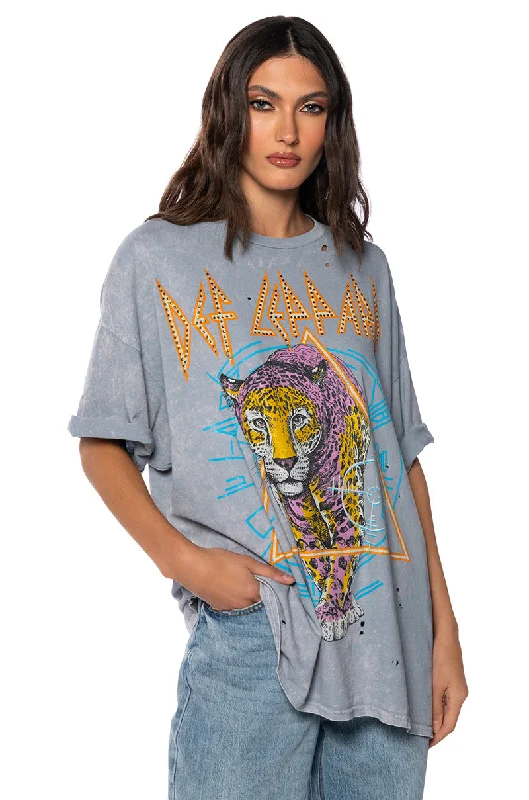 women's tops for those who want to invest in timeless piecesDEF LEPPARD ONE SIZE TEE