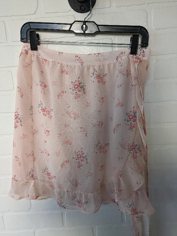 women's floral skirtsPink Skirt Mini & Short Loft, Size 4