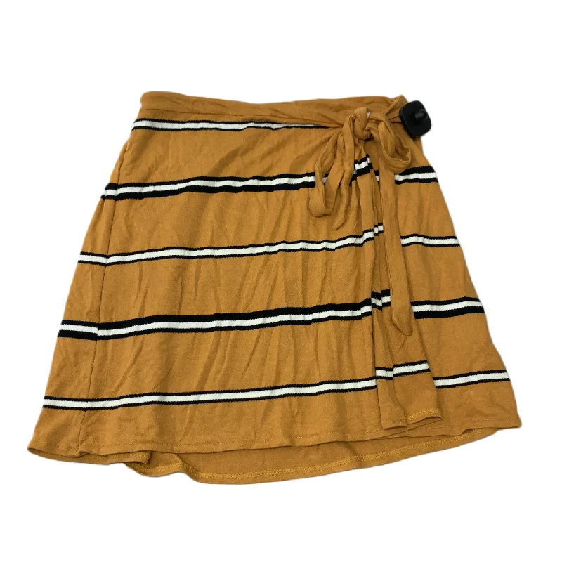 women's elastic-waisted skirts for pregnancySkirt Mini & Short By Bp  Size: S