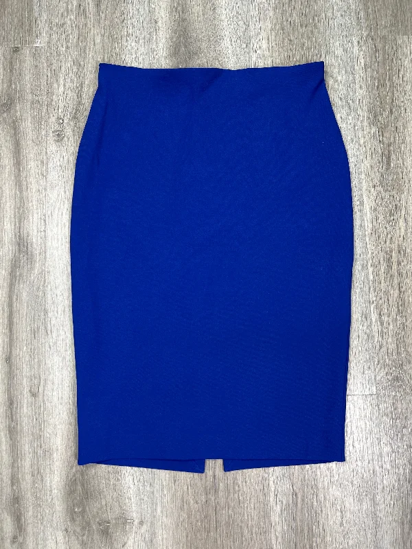 women's formal tiered skirtsSkirt Mini & Short By Express  Size: M