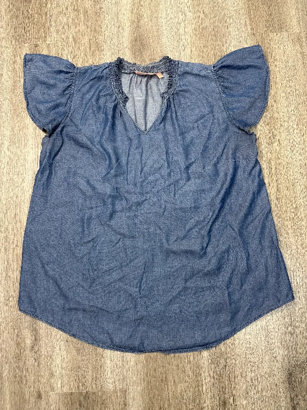 women's tops for those who want to create outfits that reflect their personal style and sense of fashionTop Short Sleeve By Evri In Blue, Size: 1x